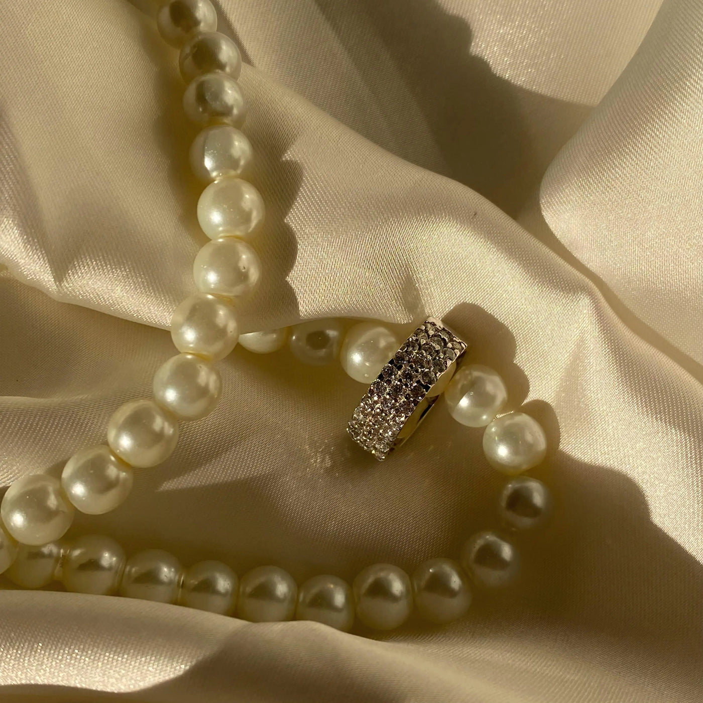 Pave-band-product-image-4