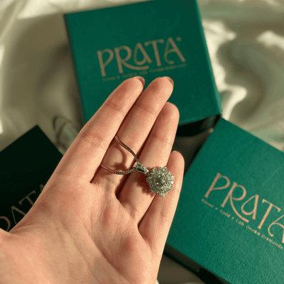 Pure-diamond-style-pendant