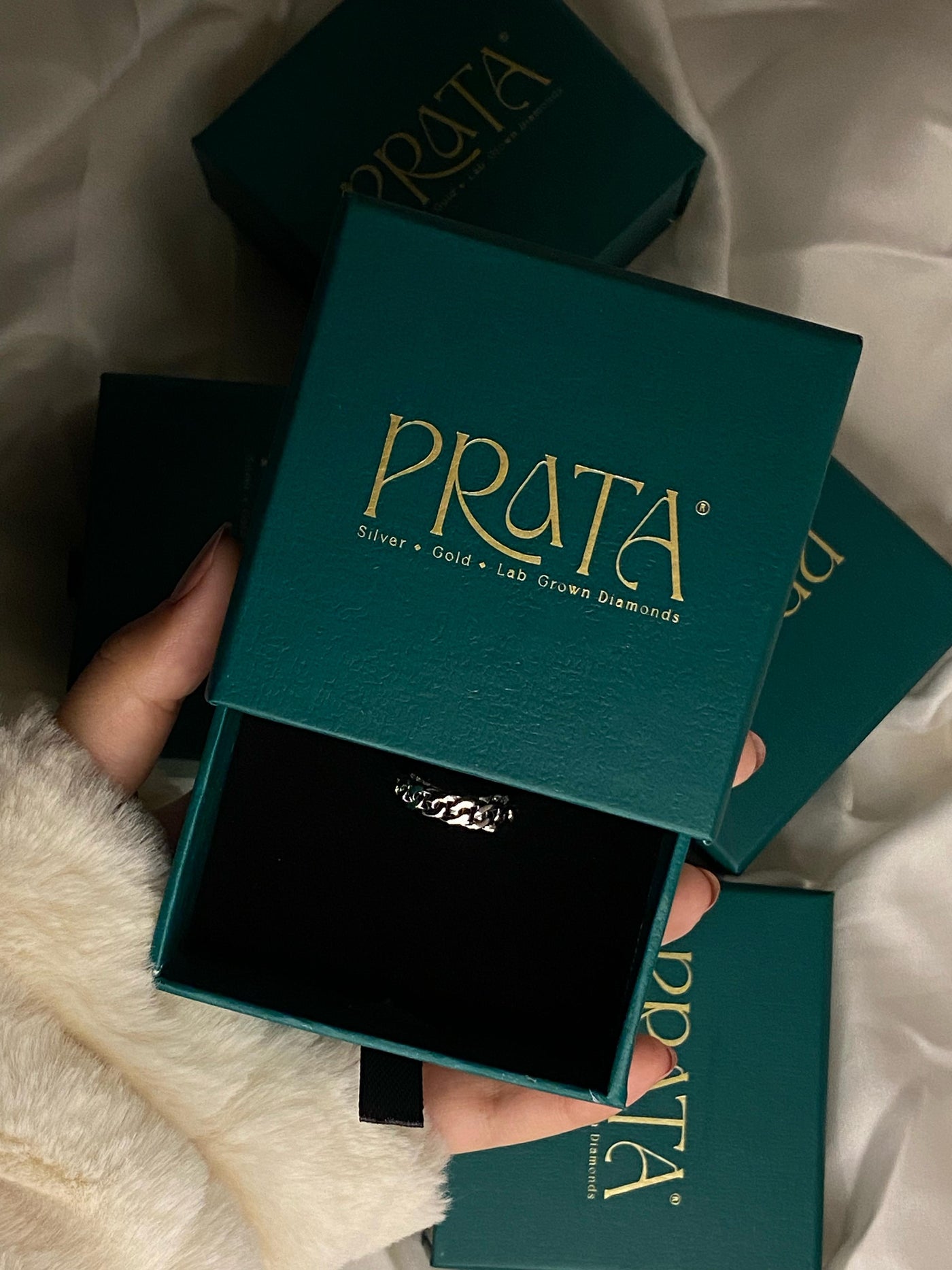 GOLDEN BOND RING Prata Jewlz