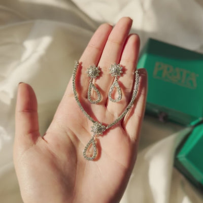 HALF MOON PENDANT SET