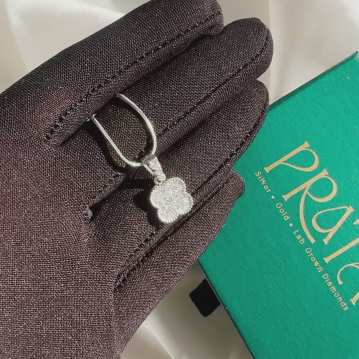 CLOVER PENDANT